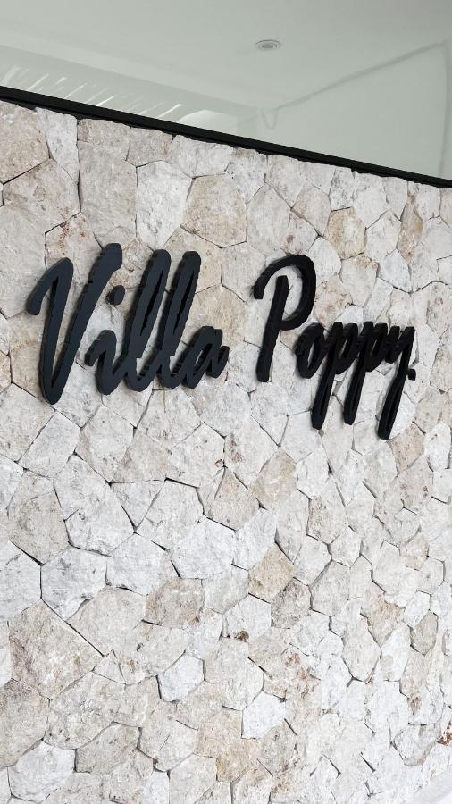 Villa Poppy Bumbak Чангу Экстерьер фото